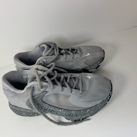 Zoom Freak 4 GS 'Etched in Stone' - Picture 2 of 11